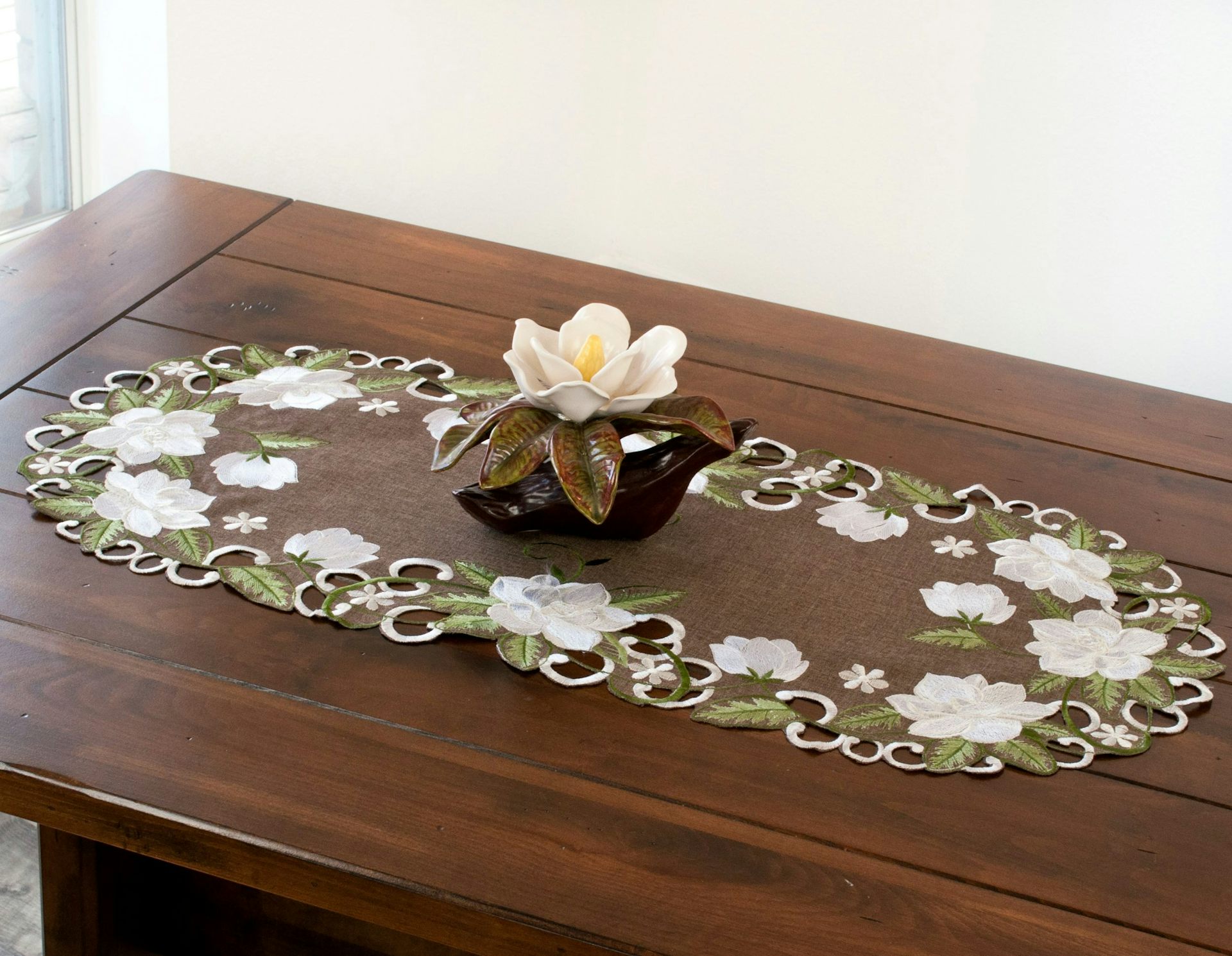Magnolia on Brown Table Runner (14"x34"/ 51.5")